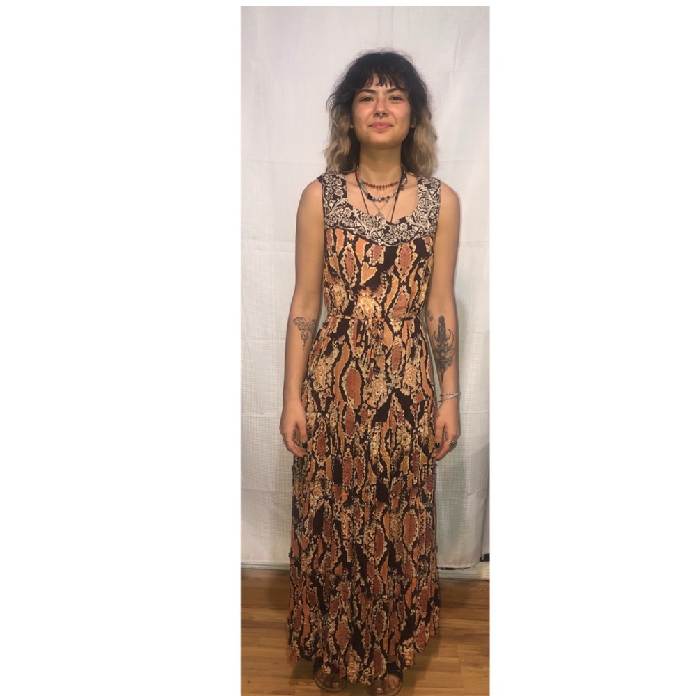 Woman’s Maxi Dress